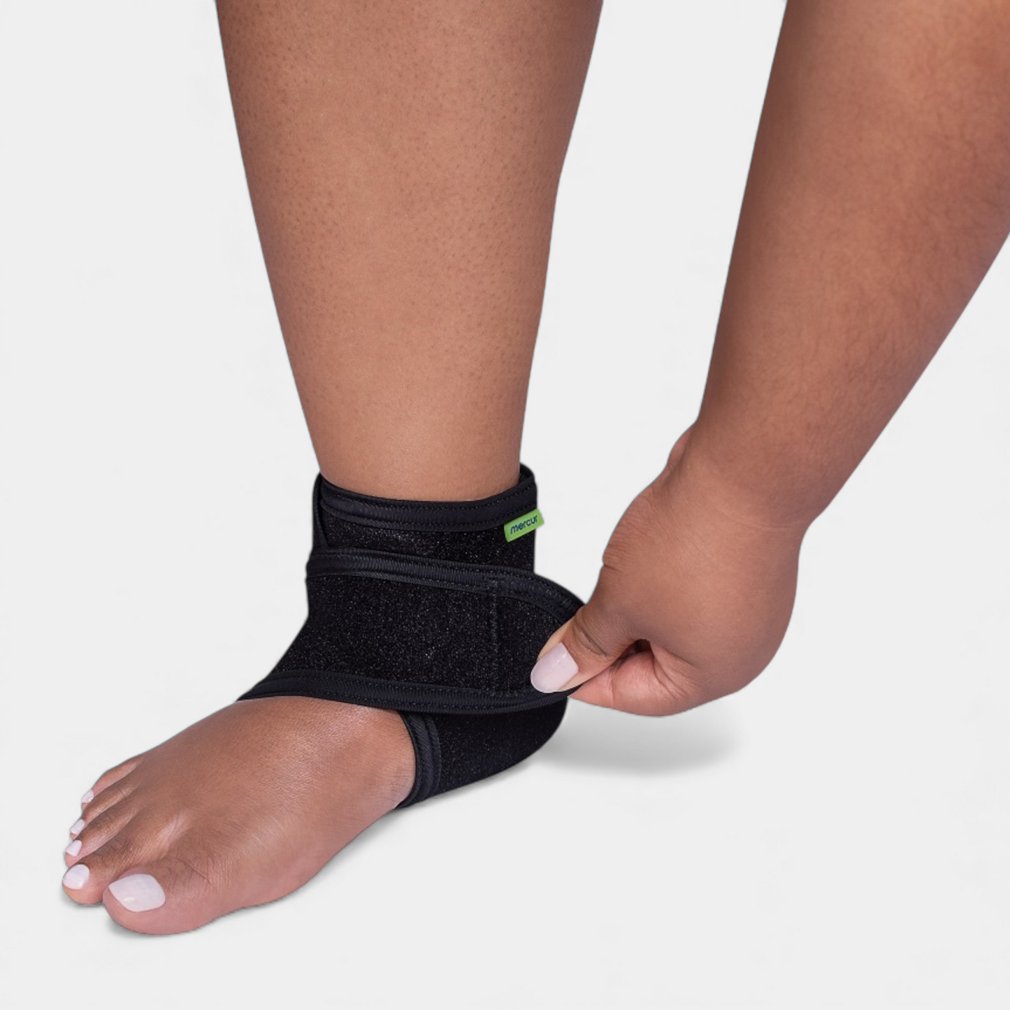 Tornozeleira Ajustável Mercur com Suporte e Conforto